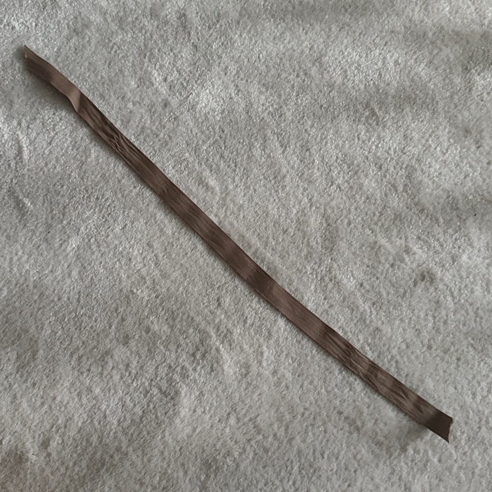 Small Brown Burberry Ribbon - Picture 5 of 5